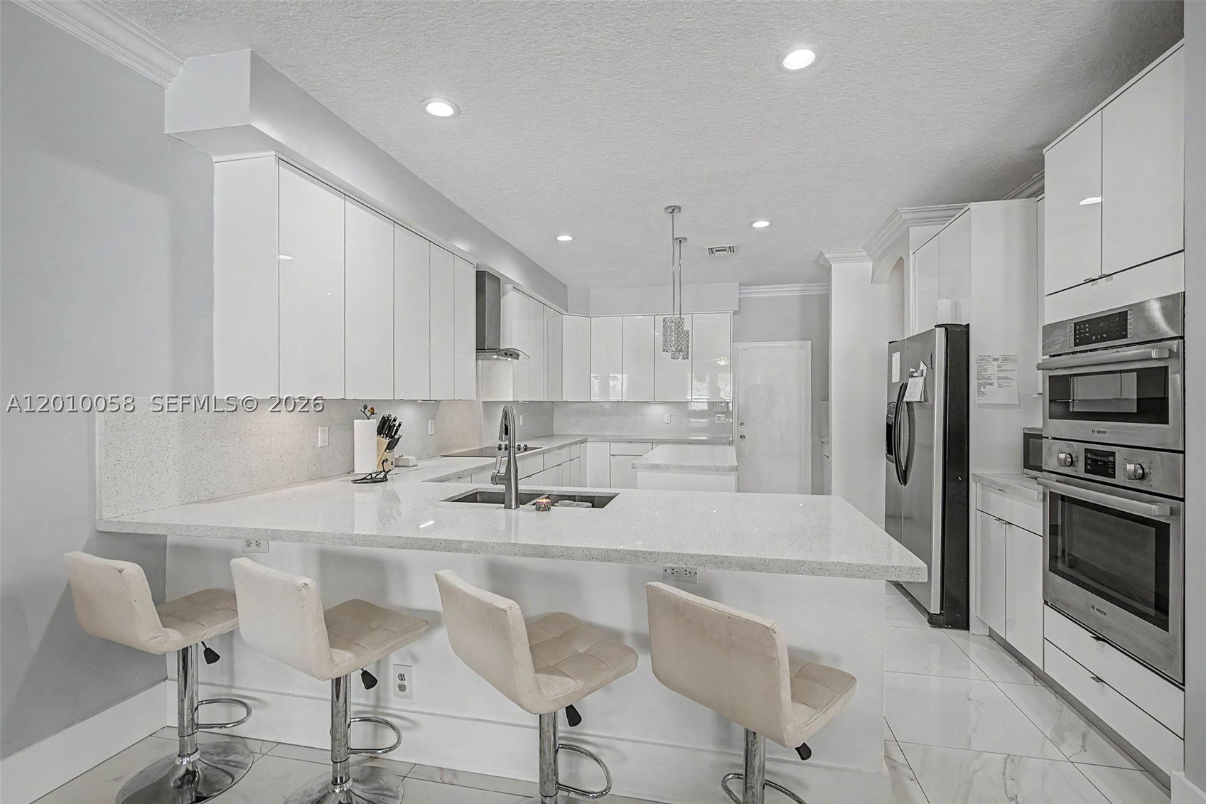 18901 SW 15th St, Pembroke Pines FL 33029