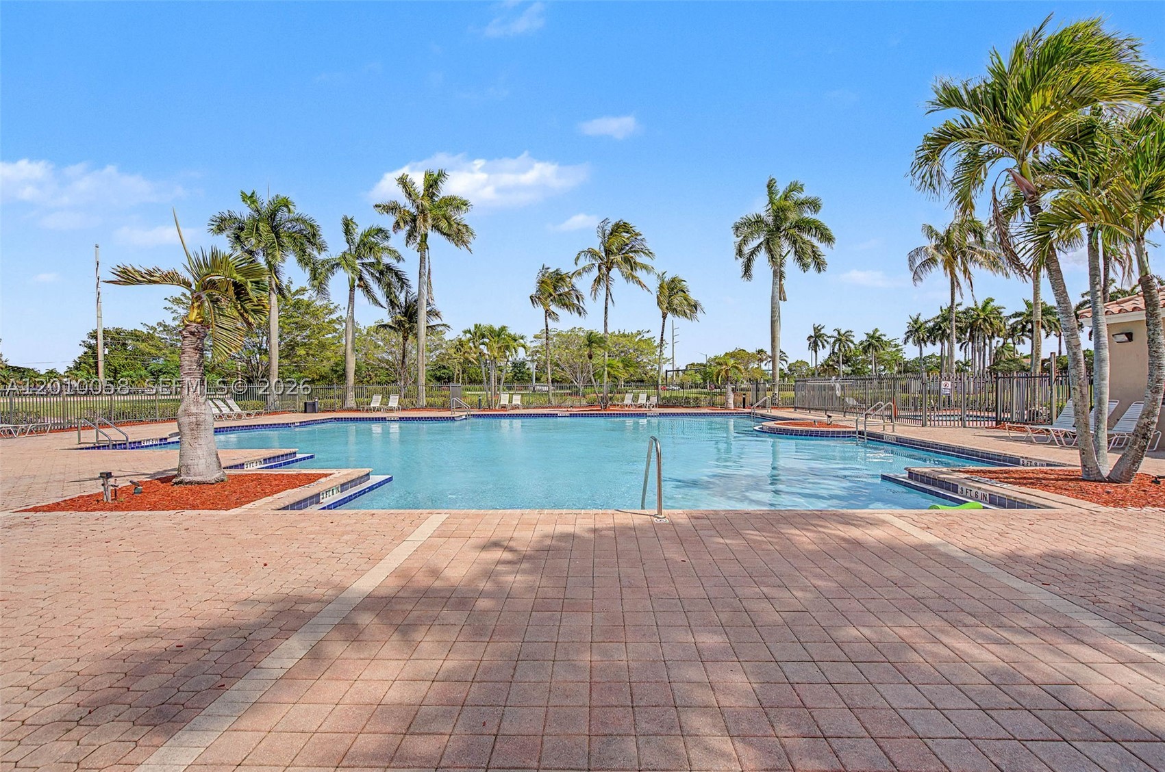 18901 SW 15th St, Pembroke Pines FL 33029