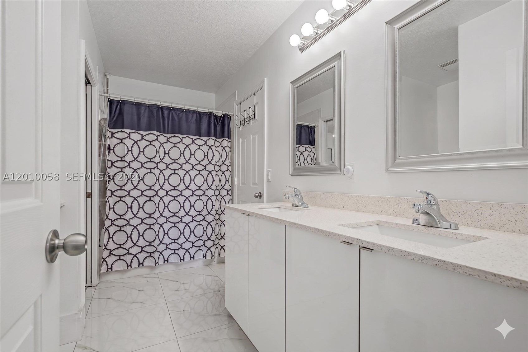 18901 SW 15th St, Pembroke Pines FL 33029