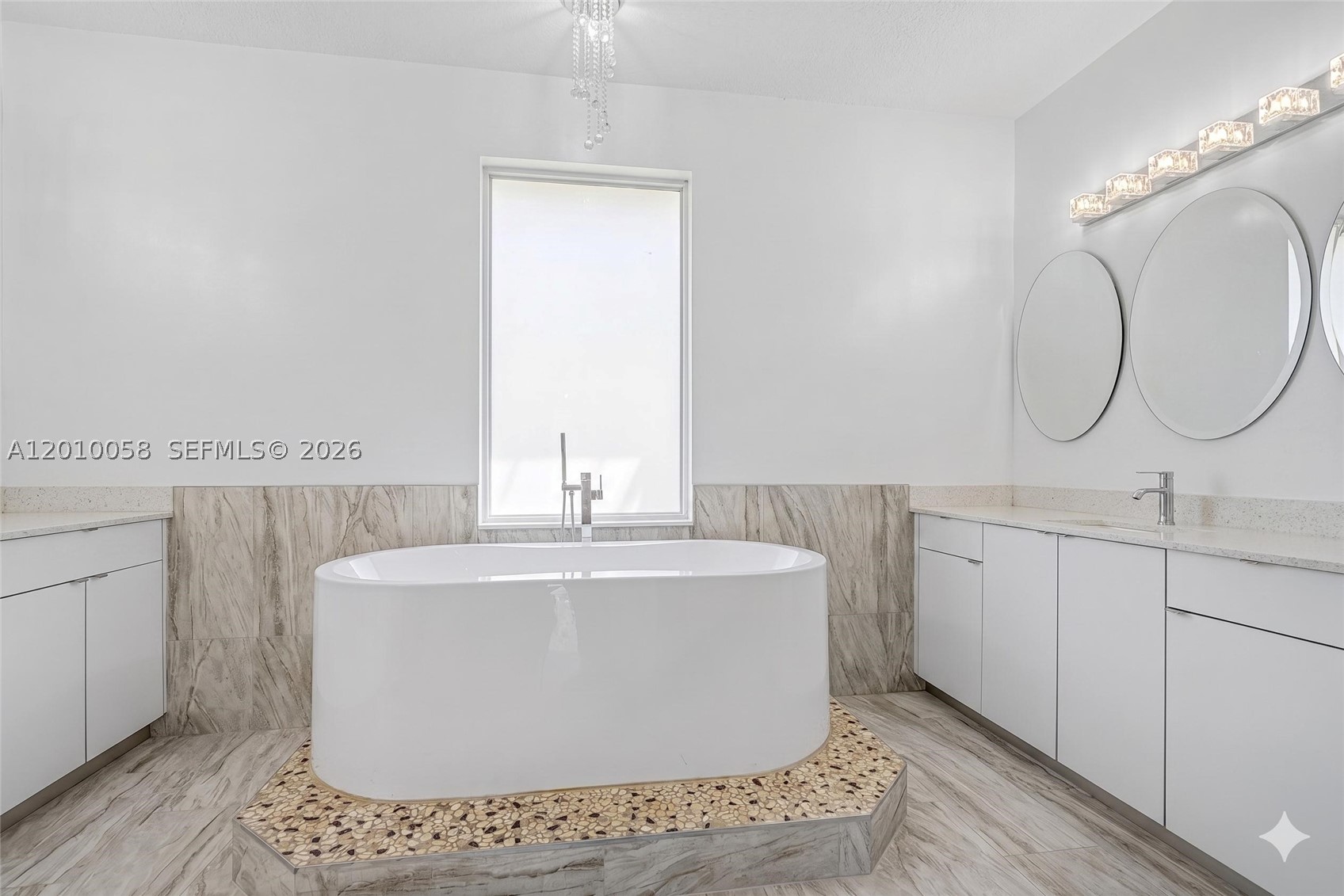 18901 SW 15th St, Pembroke Pines FL 33029