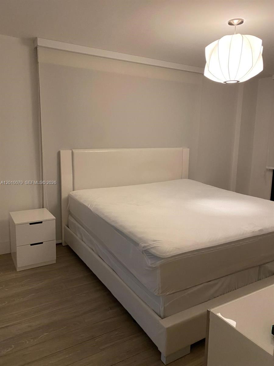 200 SE 15th Rd #7I, Miami FL 33129