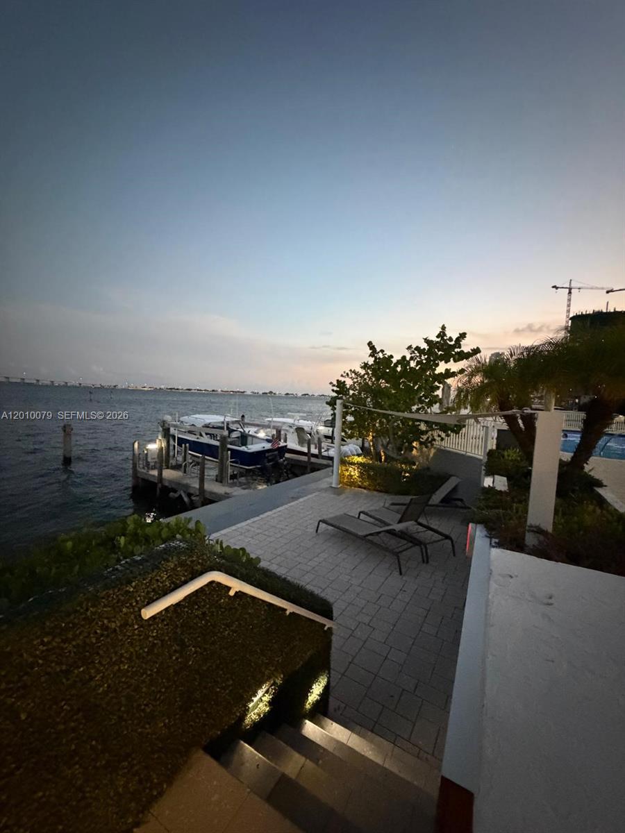 200 SE 15th Rd #7I, Miami FL 33129