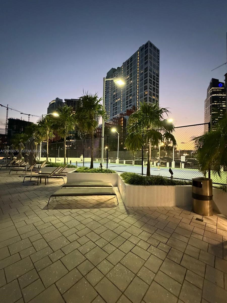 200 SE 15th Rd #7I, Miami FL 33129