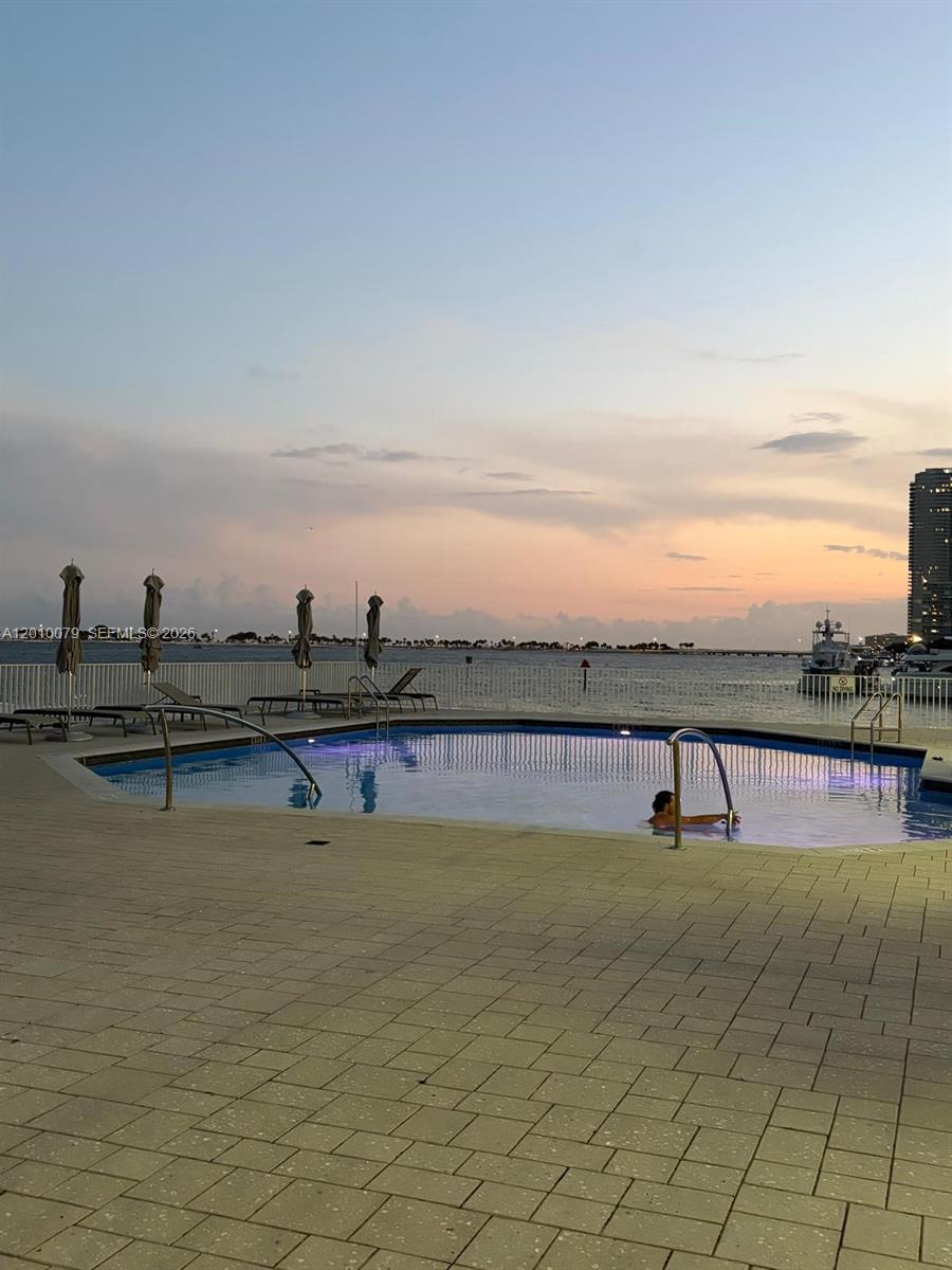 200 SE 15th Rd #7I, Miami FL 33129