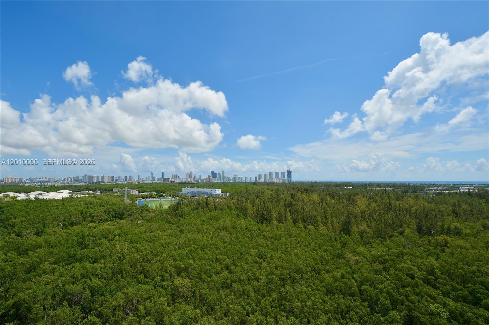 14951 Royal Oaks Ln #1609, North Miami FL 33181