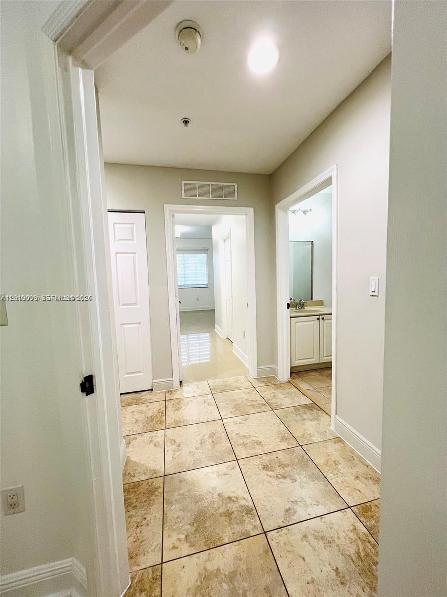 12430 SW 50th St #105, Miramar FL 33027