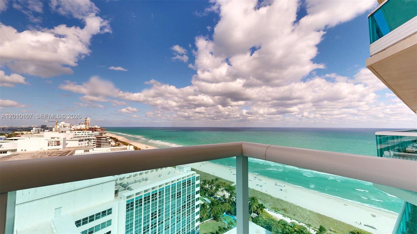 5025 Collins Ave #2206, Miami Beach FL 33140