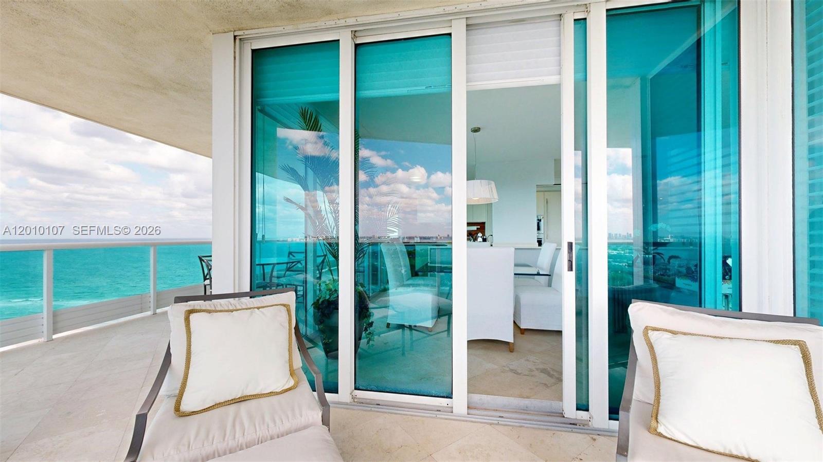 5025 Collins Ave #2206, Miami Beach FL 33140