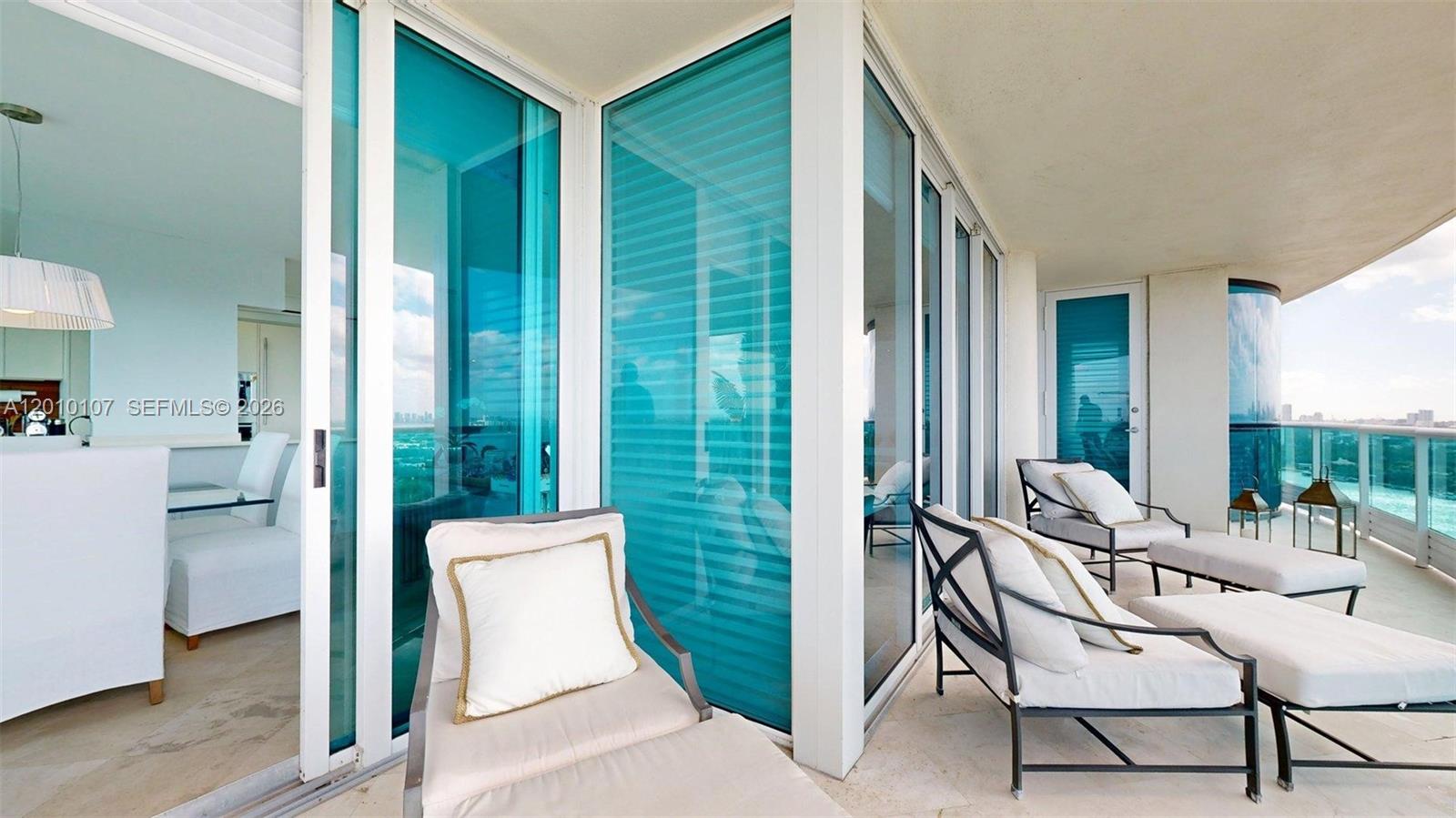 5025 Collins Ave #2206, Miami Beach FL 33140