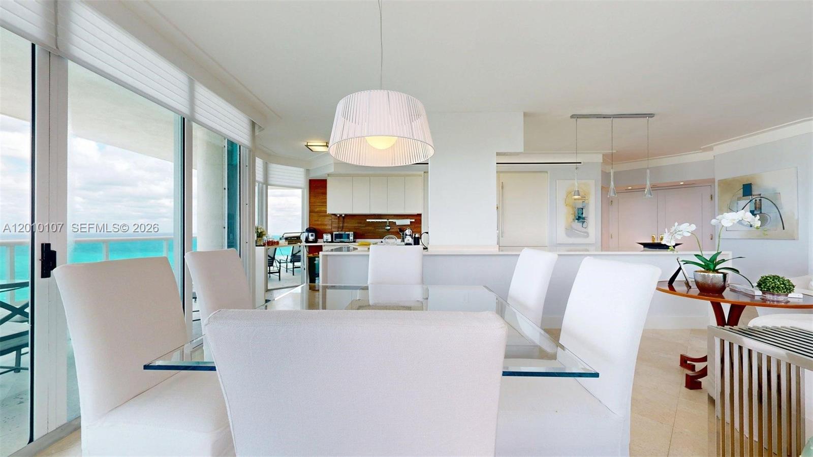 5025 Collins Ave #2206, Miami Beach FL 33140