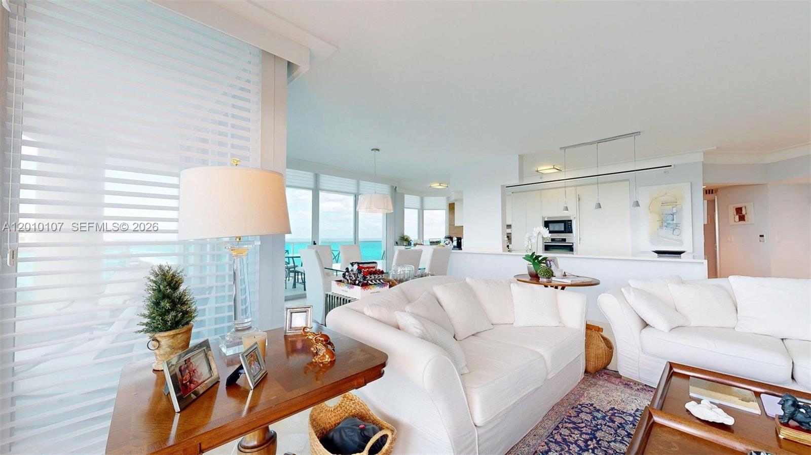 5025 Collins Ave #2206, Miami Beach FL 33140