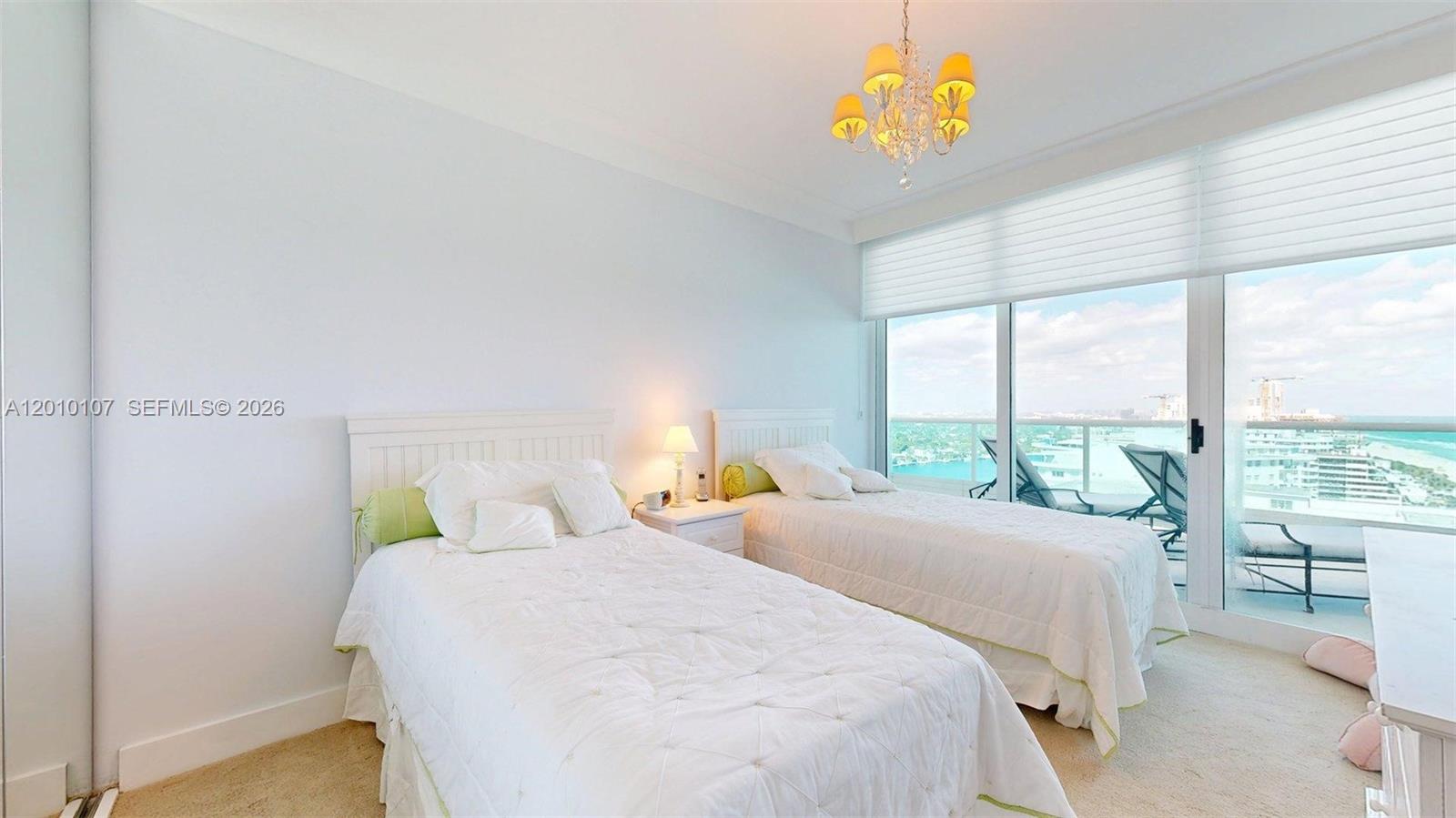5025 Collins Ave #2206, Miami Beach FL 33140