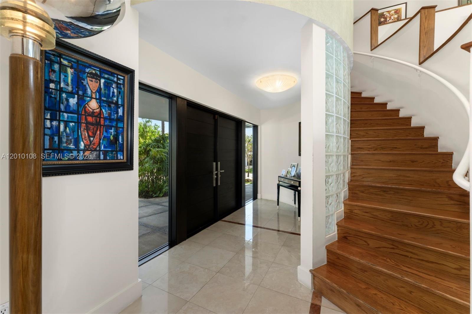 690 Warren Ln, Key Biscayne FL 33149