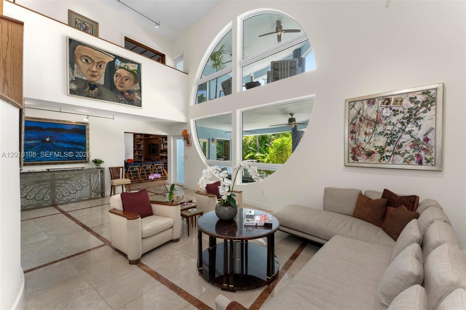 690 Warren Ln, Key Biscayne FL 33149