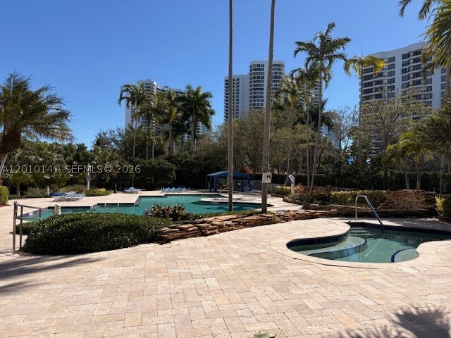 3500 Mystic Pointe Dr #302, Aventura FL 33180
