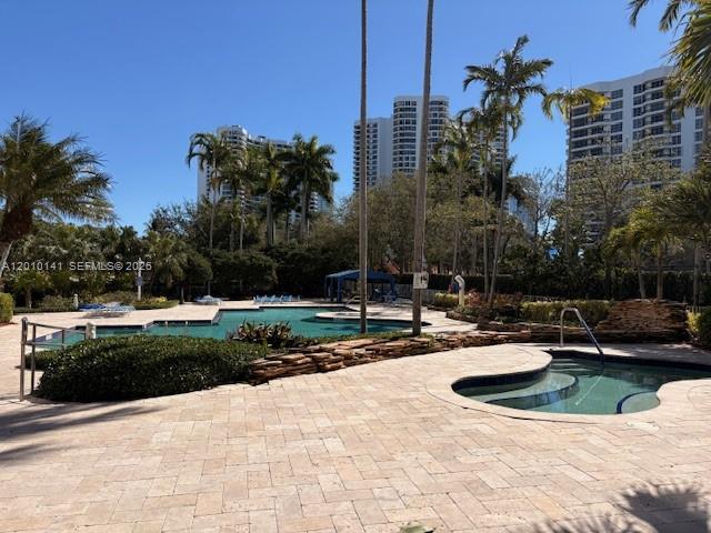 3500 Mystic Pointe Dr #302, Aventura FL 33180