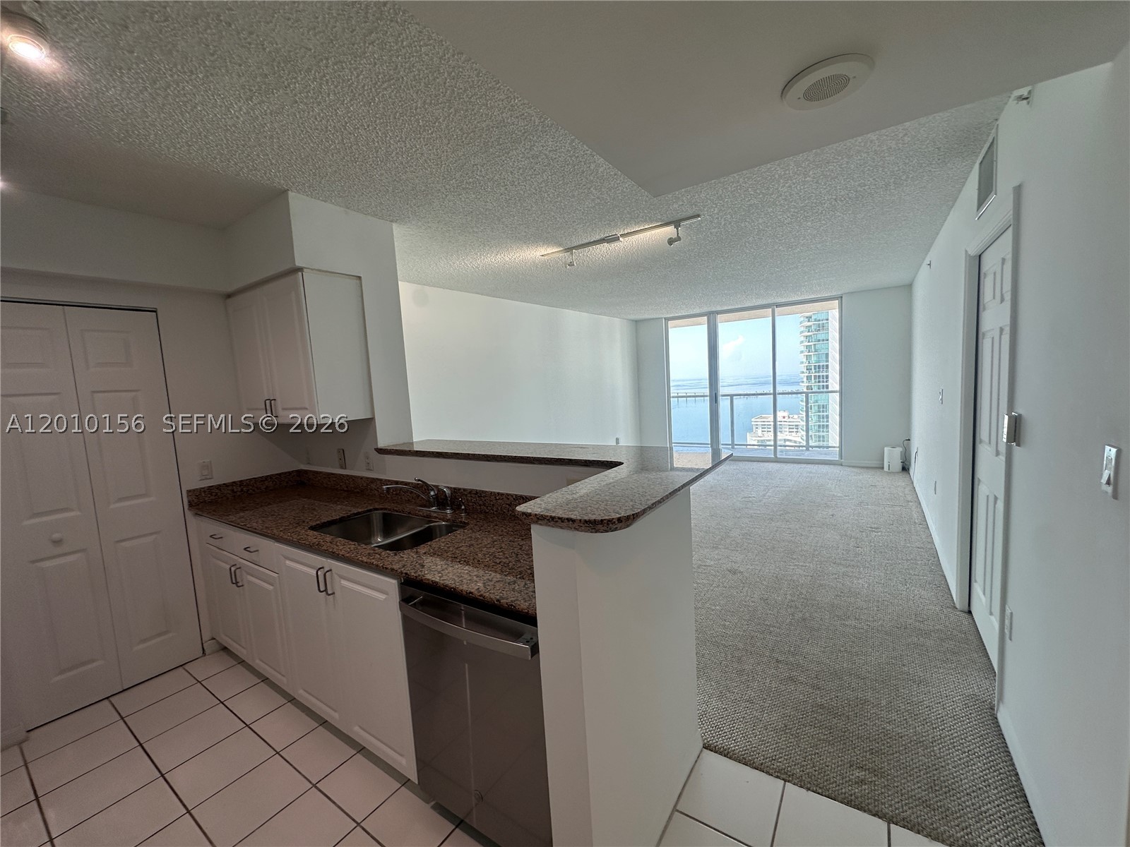 1155 Brickell Bay Dr #3007, Miami FL 33131