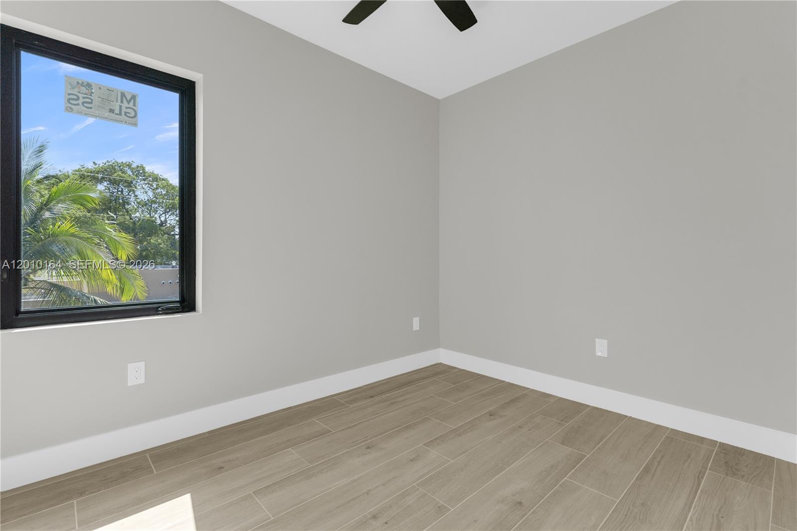 1816 NW 49th St, Miami FL 33142