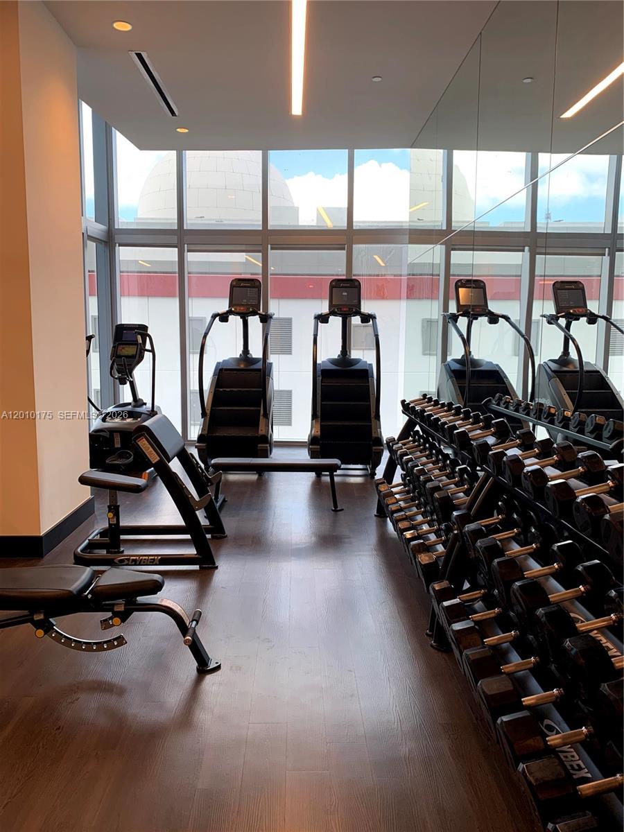 851 NE 1st Ave #2700, Miami FL 33132