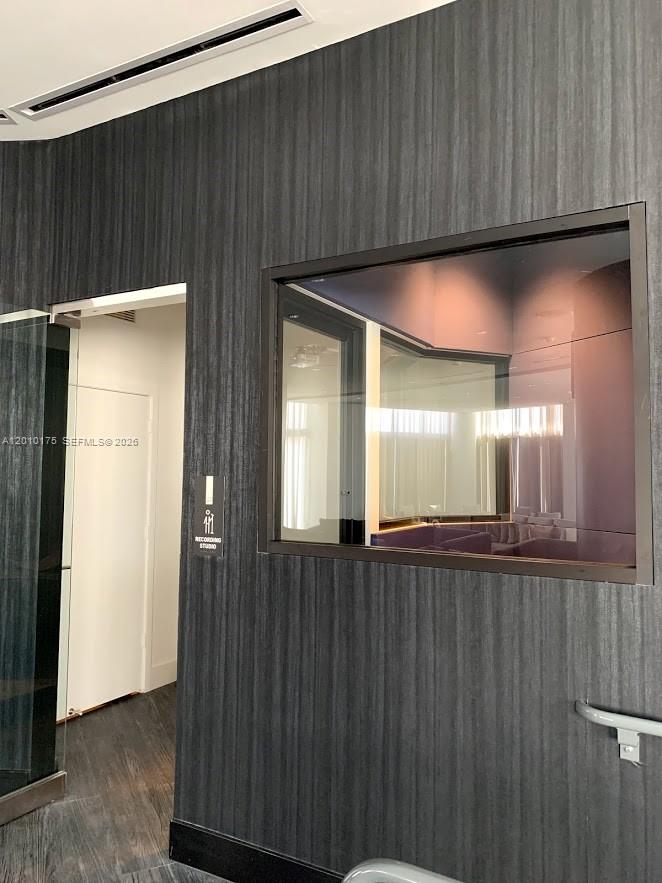 851 NE 1st Ave #2700, Miami FL 33132