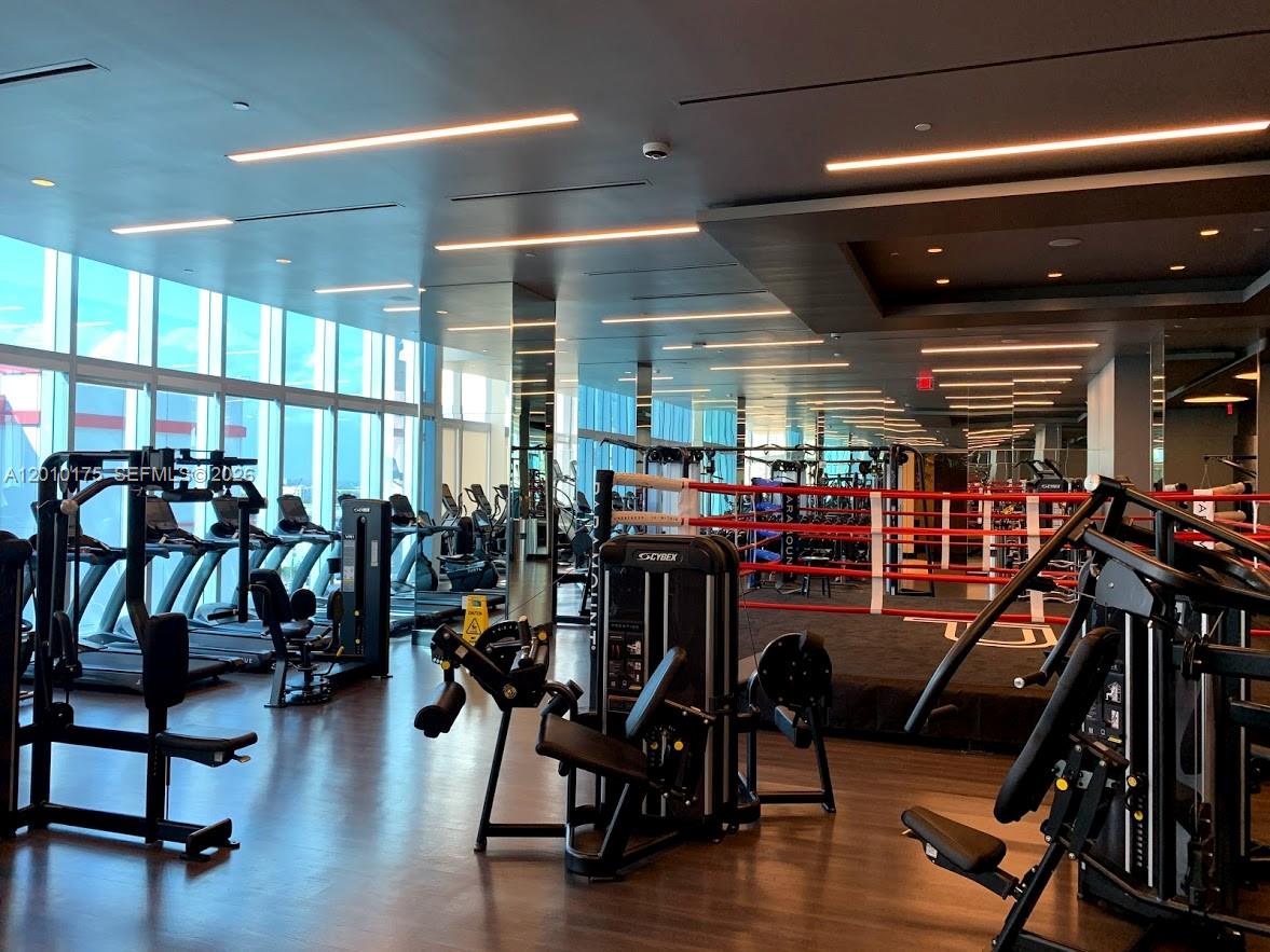 851 NE 1st Ave #2700, Miami FL 33132