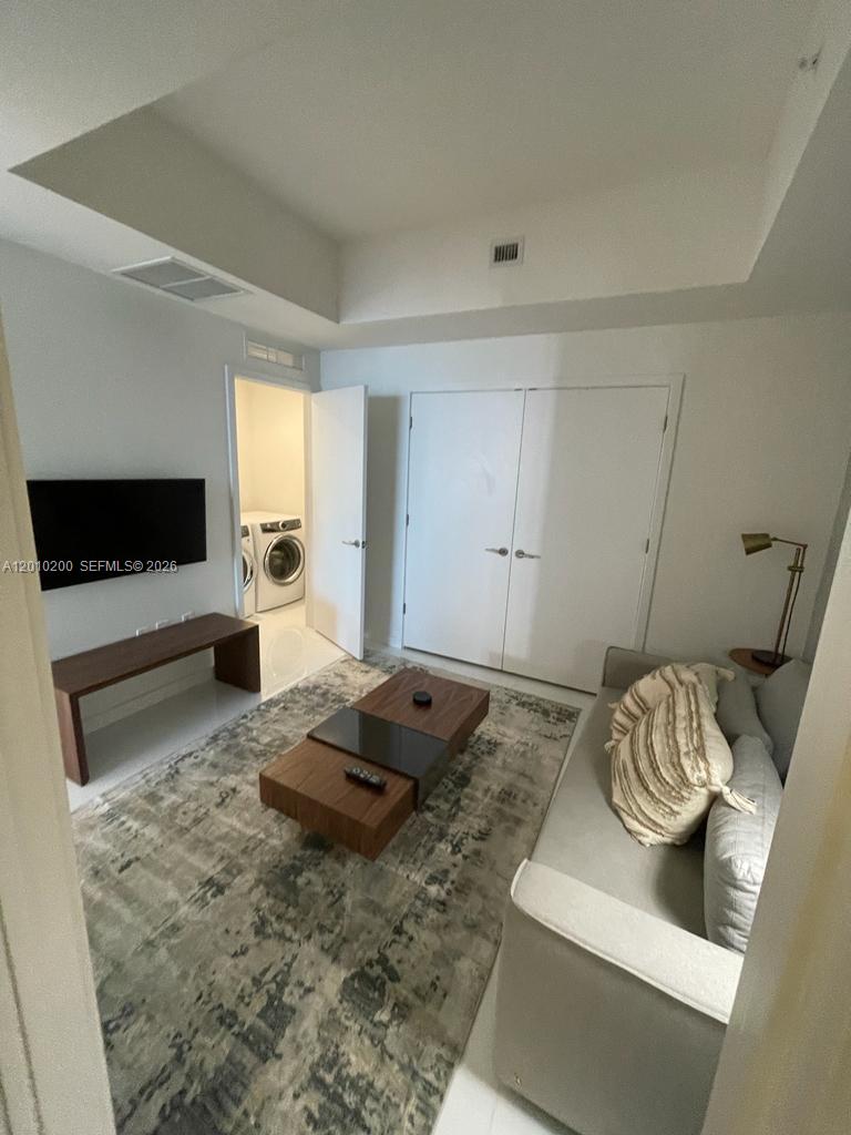 851 NE 1st Ave #3806, Miami FL 33132