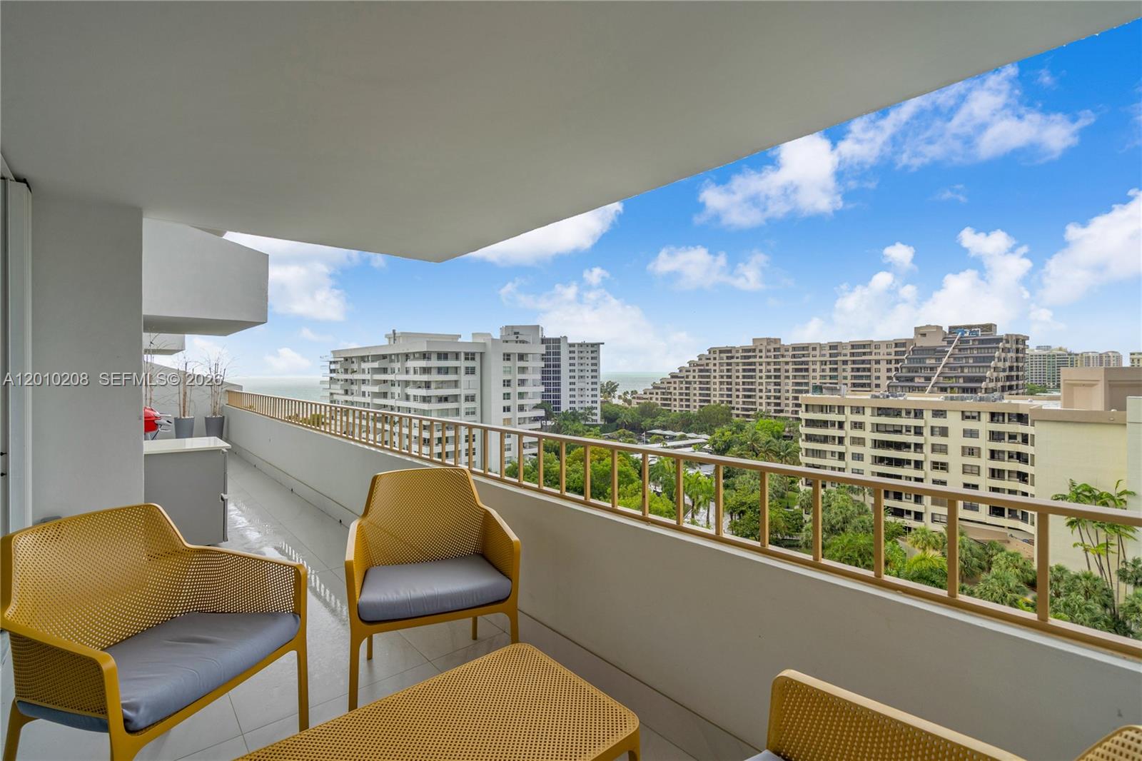 155 Ocean Lane Dr #1105, Key Biscayne FL 33149