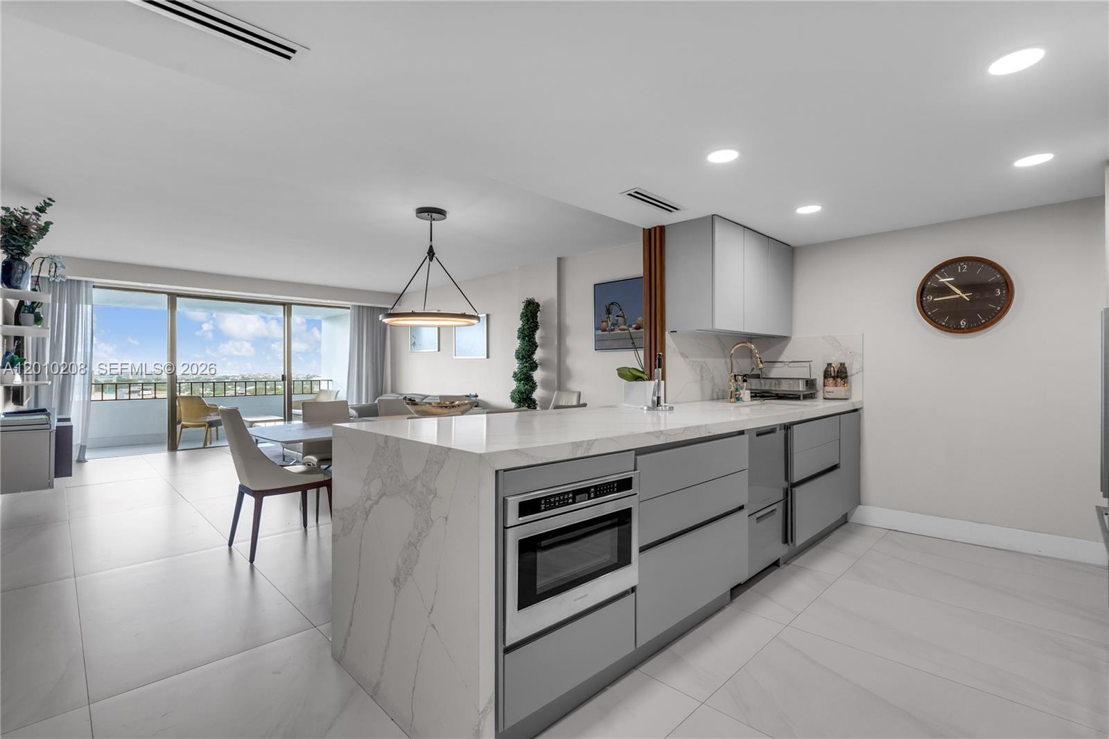 155 Ocean Lane Dr #1105, Key Biscayne FL 33149