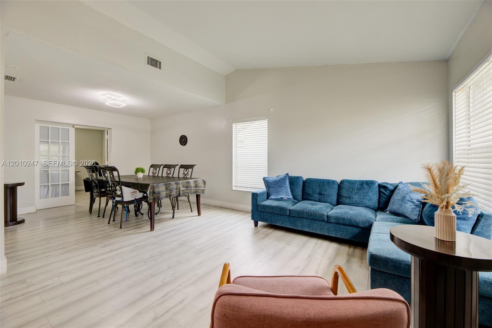 7454 NW 48th Pl, Lauderhill FL 33319