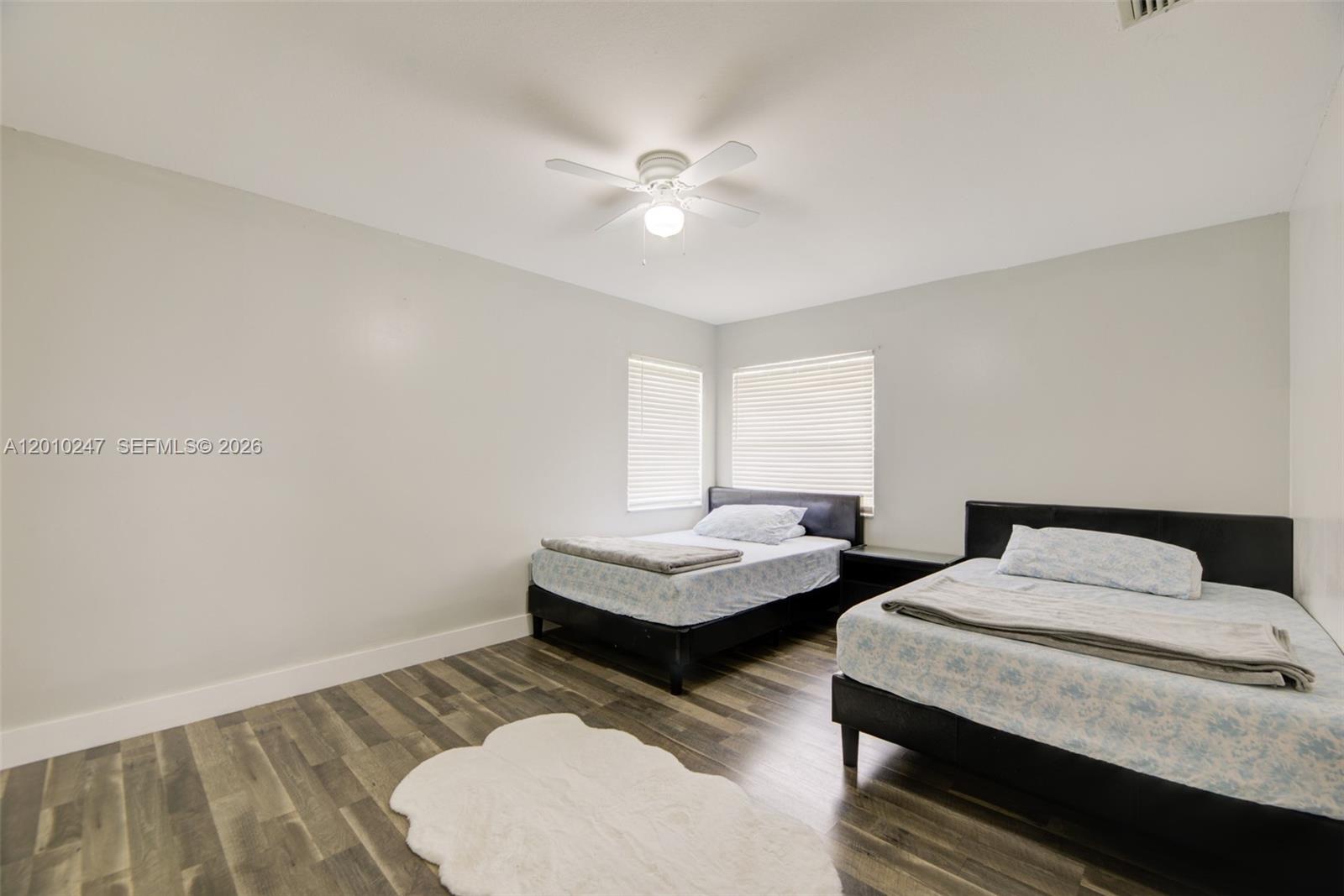 7454 NW 48th Pl, Lauderhill FL 33319