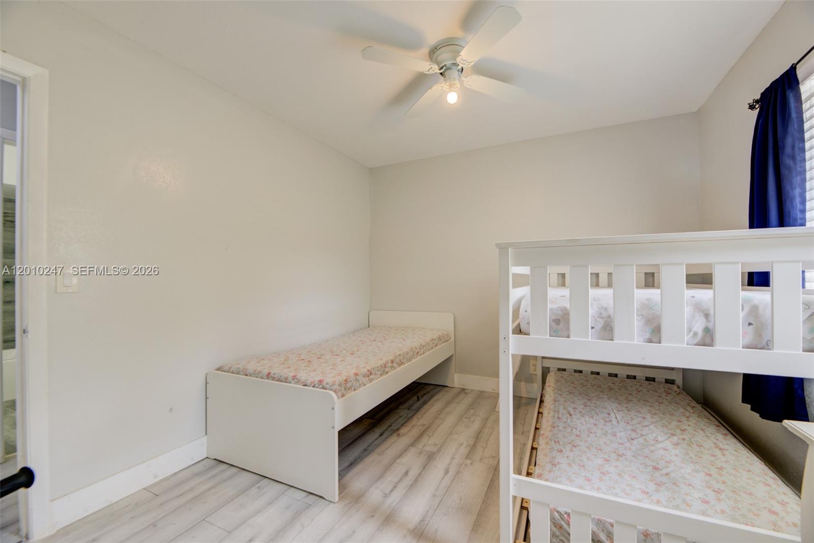 7454 NW 48th Pl, Lauderhill FL 33319