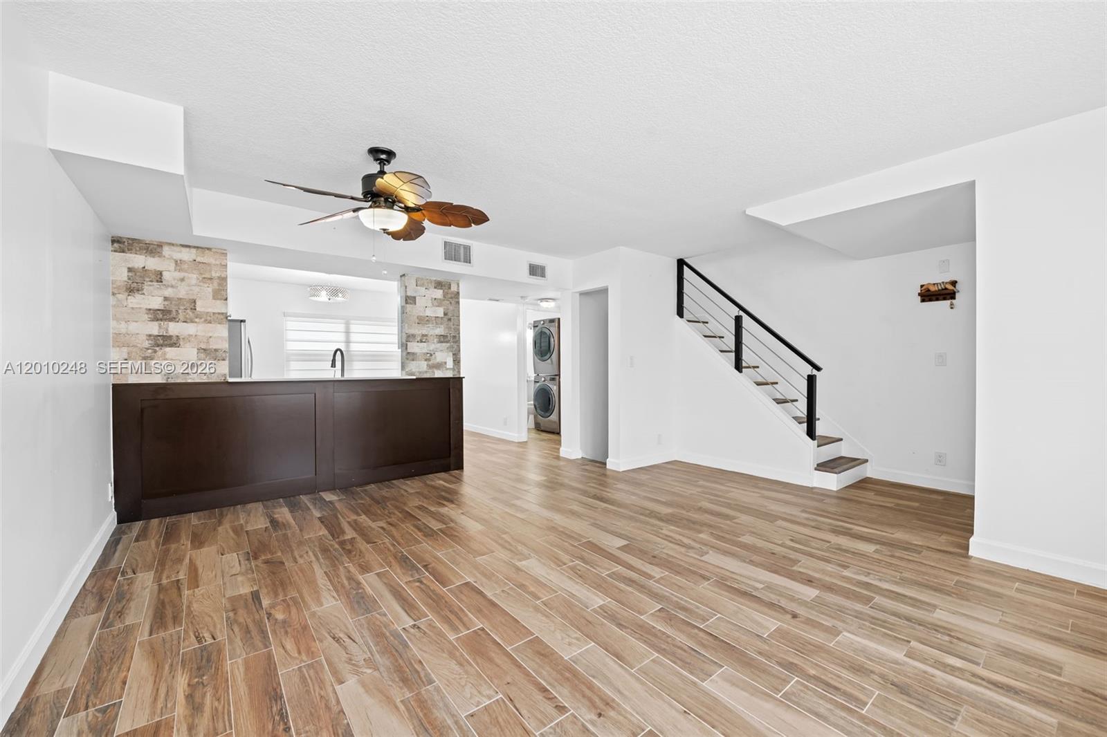 343 Virginia St, Hollywood FL 33019