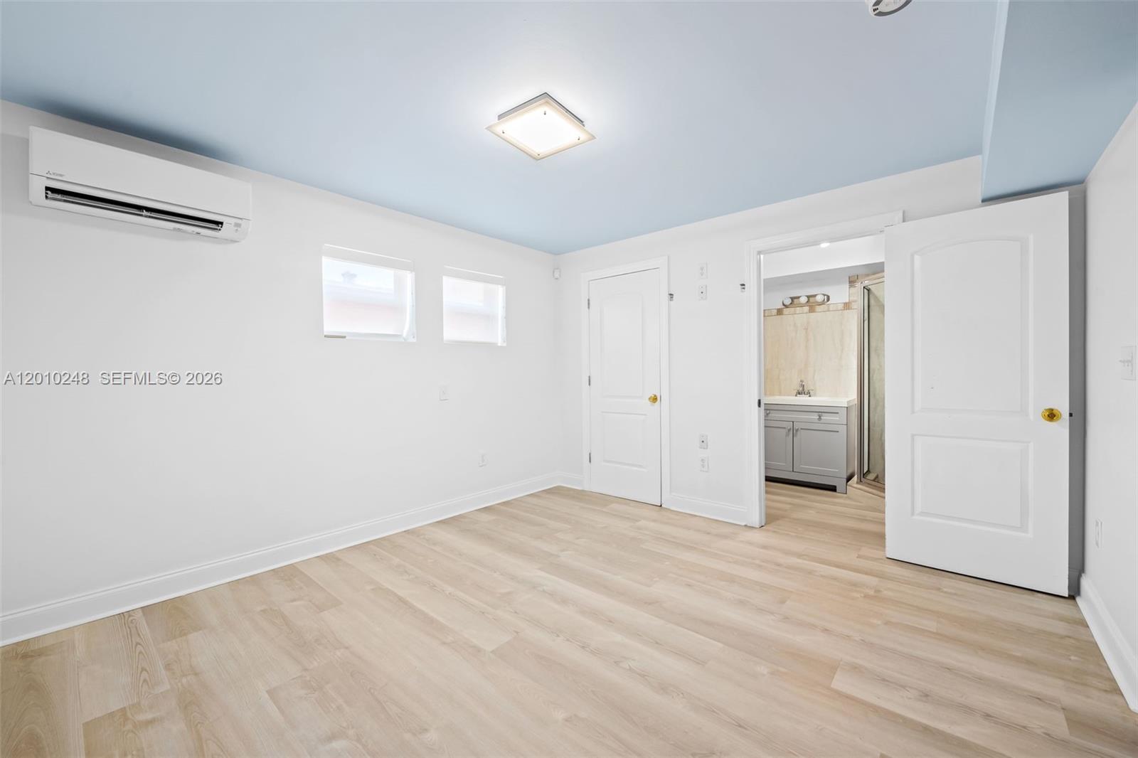 343 Virginia St, Hollywood FL 33019