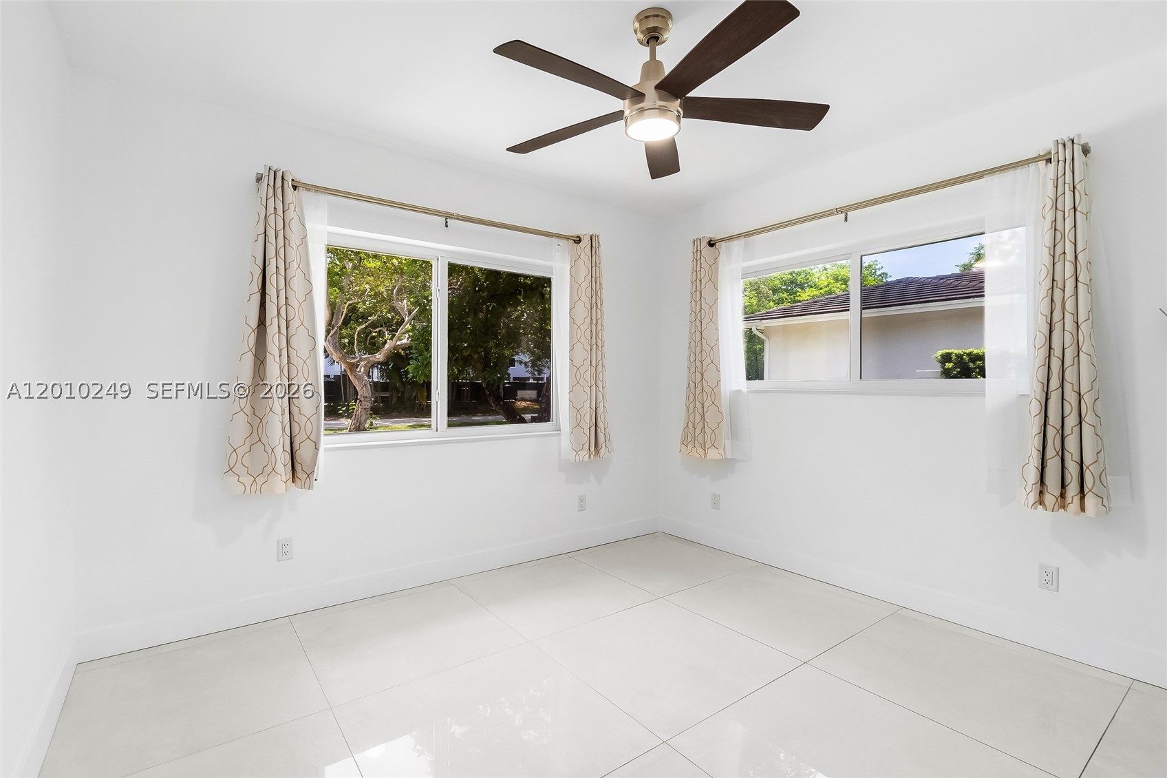 7800 SW 57th Ct, South Miami FL 33143