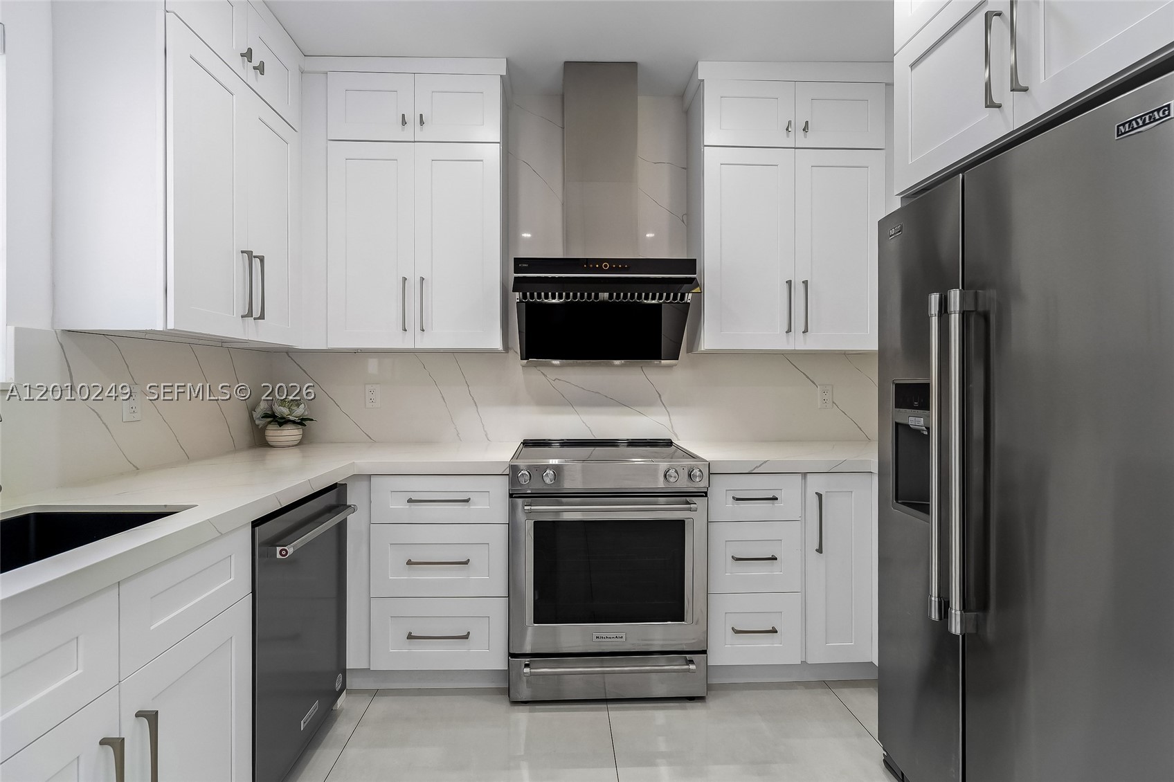 7800 SW 57th Ct, South Miami FL 33143