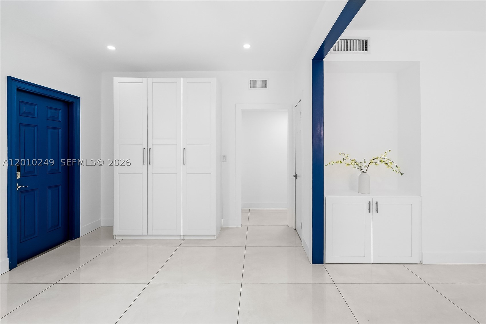 7800 SW 57th Ct, South Miami FL 33143