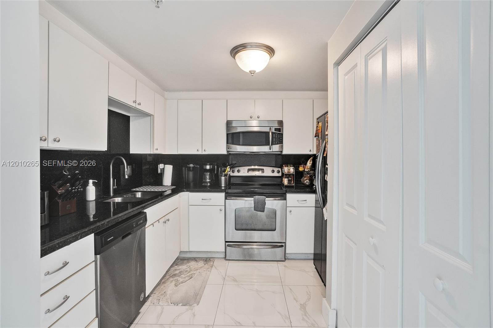 1250 S Miami Ave #2103, Miami FL 33130