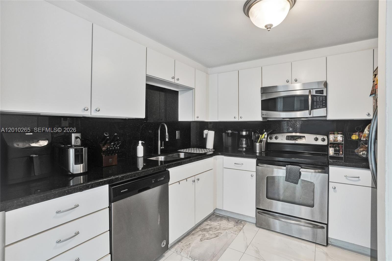 1250 S Miami Ave #2103, Miami FL 33130