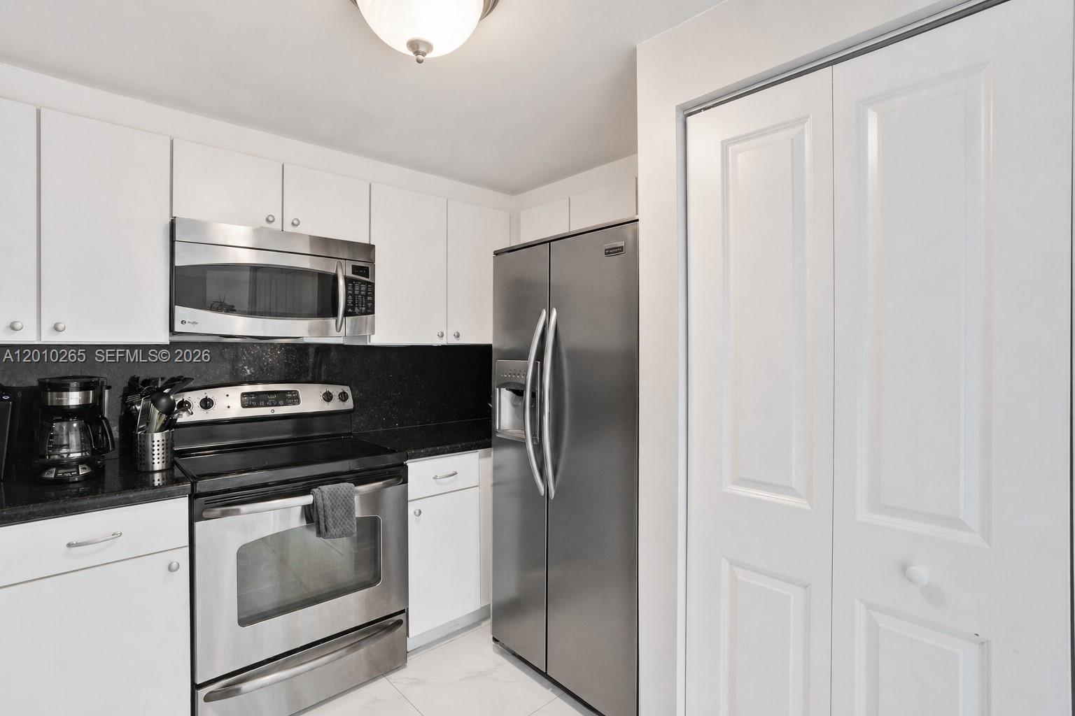 1250 S Miami Ave #2103, Miami FL 33130