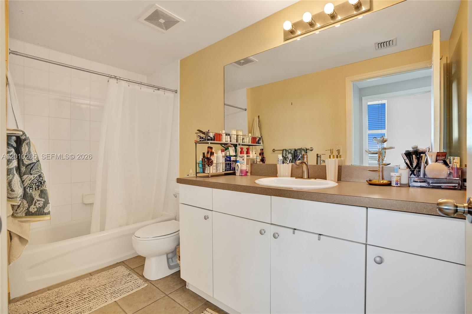 1250 S Miami Ave #2103, Miami FL 33130