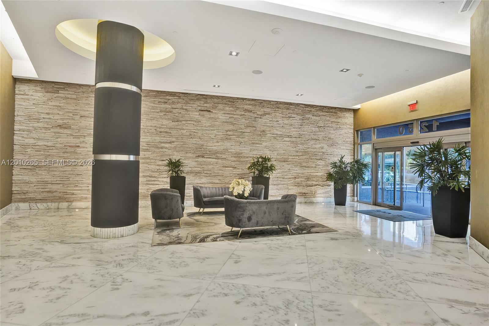 1250 S Miami Ave #2103, Miami FL 33130