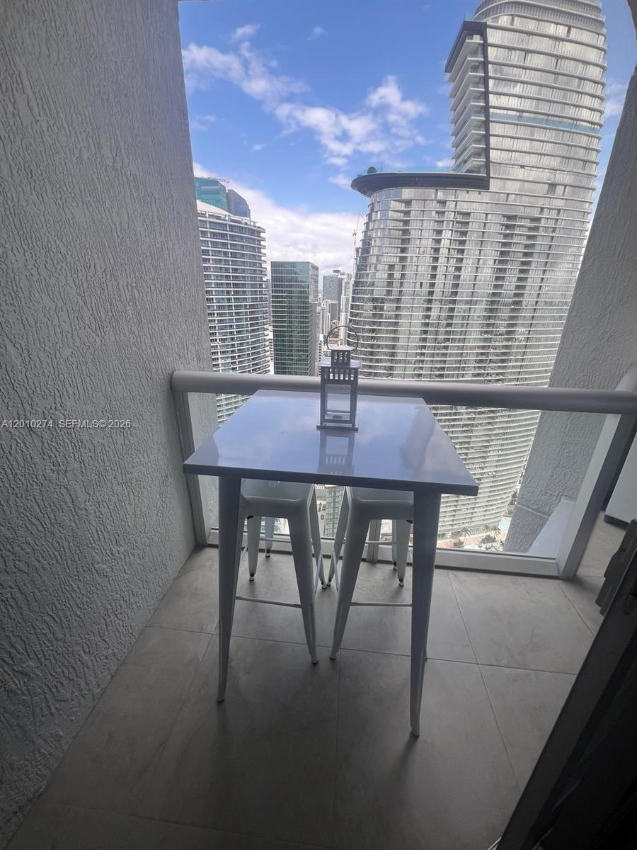 475 Brickell Ave #4508, Miami FL 33131