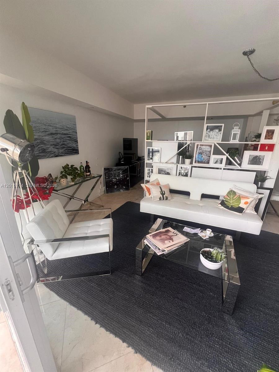 475 Brickell Ave #4508, Miami FL 33131
