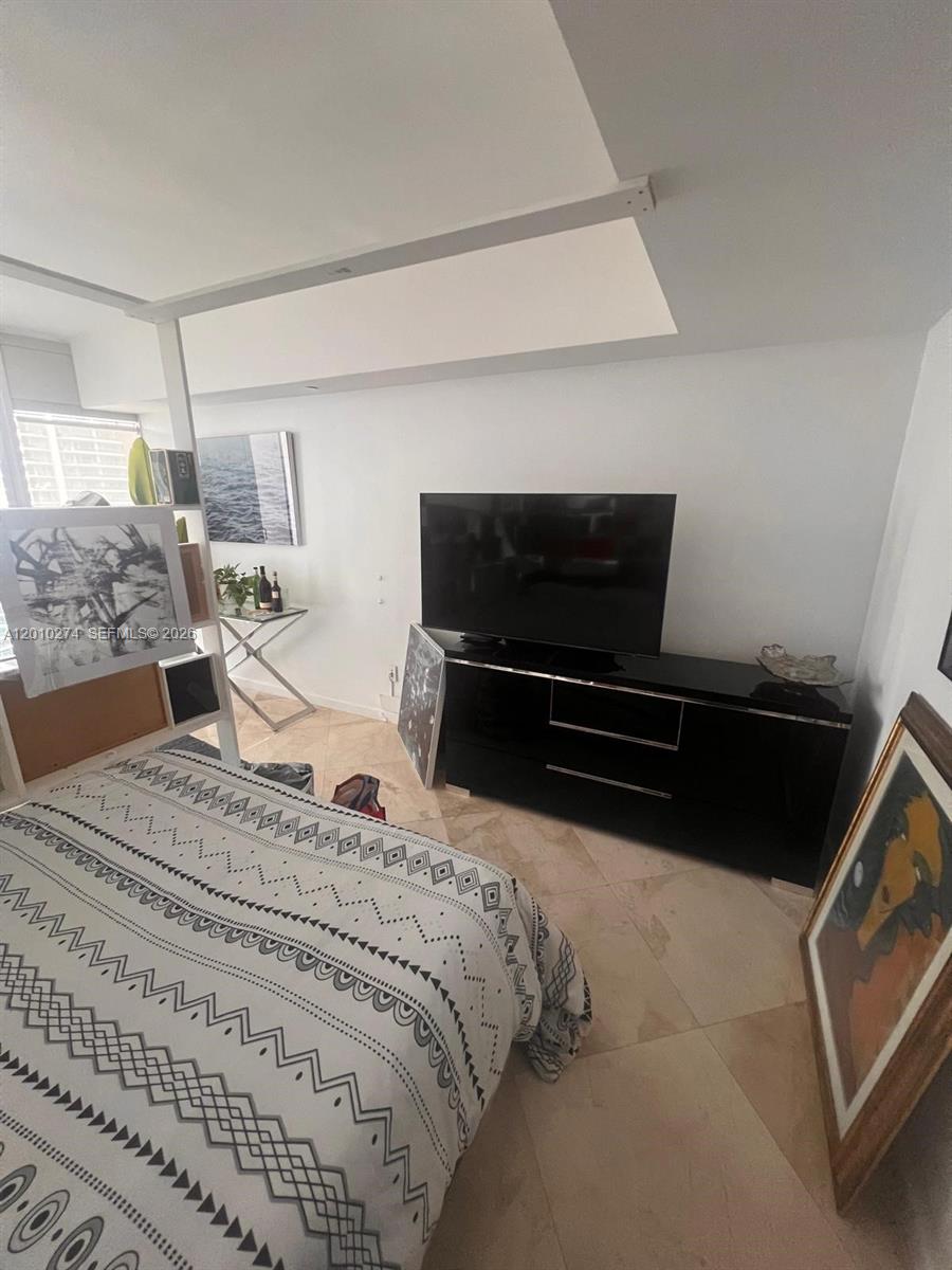 475 Brickell Ave #4508, Miami FL 33131