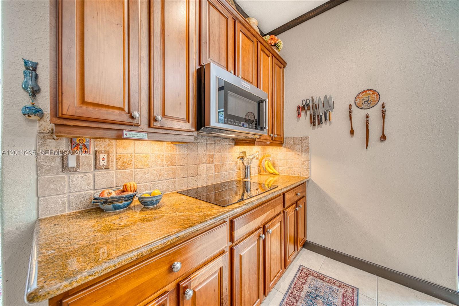 7601 SW 187th St, Cutler Bay FL 33157