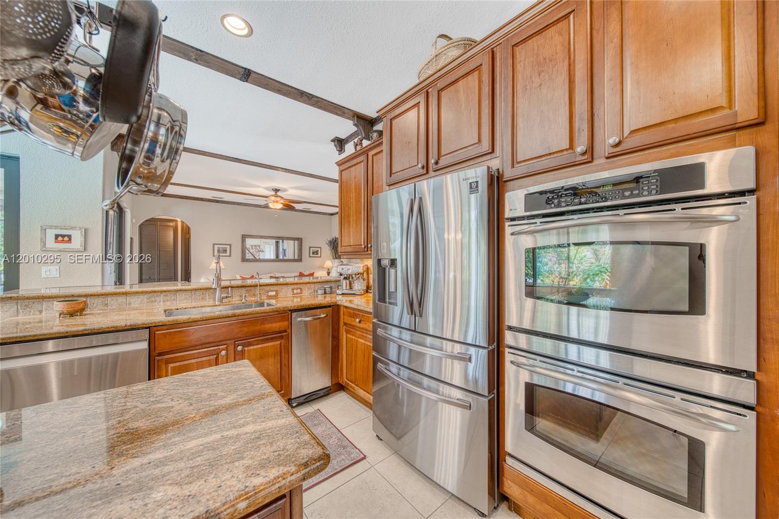 7601 SW 187th St, Cutler Bay FL 33157