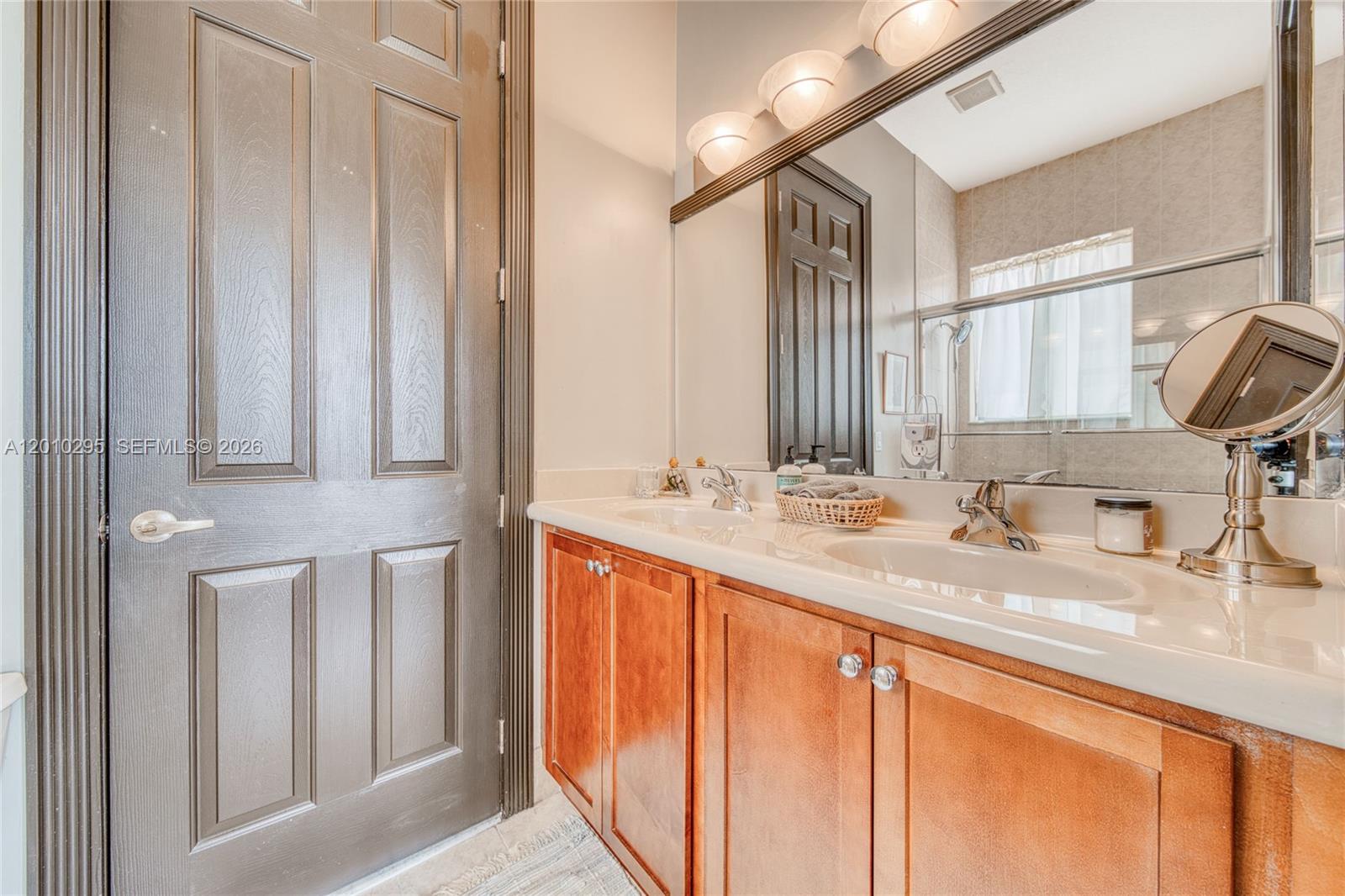 7601 SW 187th St, Cutler Bay FL 33157
