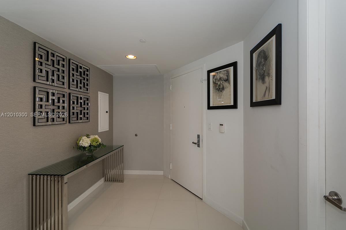 495 Brickell Ave #3710, Miami FL 33131