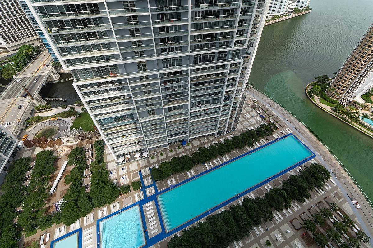495 Brickell Ave #3710, Miami FL 33131