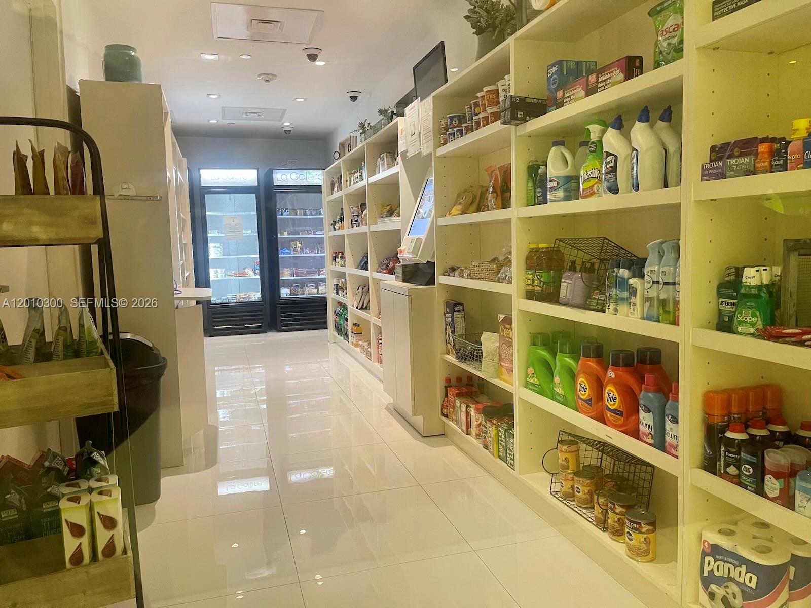 495 Brickell Ave #3710, Miami FL 33131